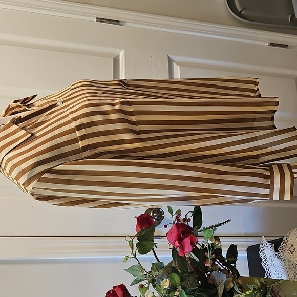 Liz Claiborne Chic, Classic Vertical Striped Button-Up Shirt, Women's Size 8 - Picture 3 of 11